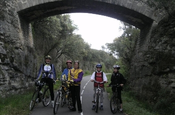 Sur la vieille voir de chemin de fer